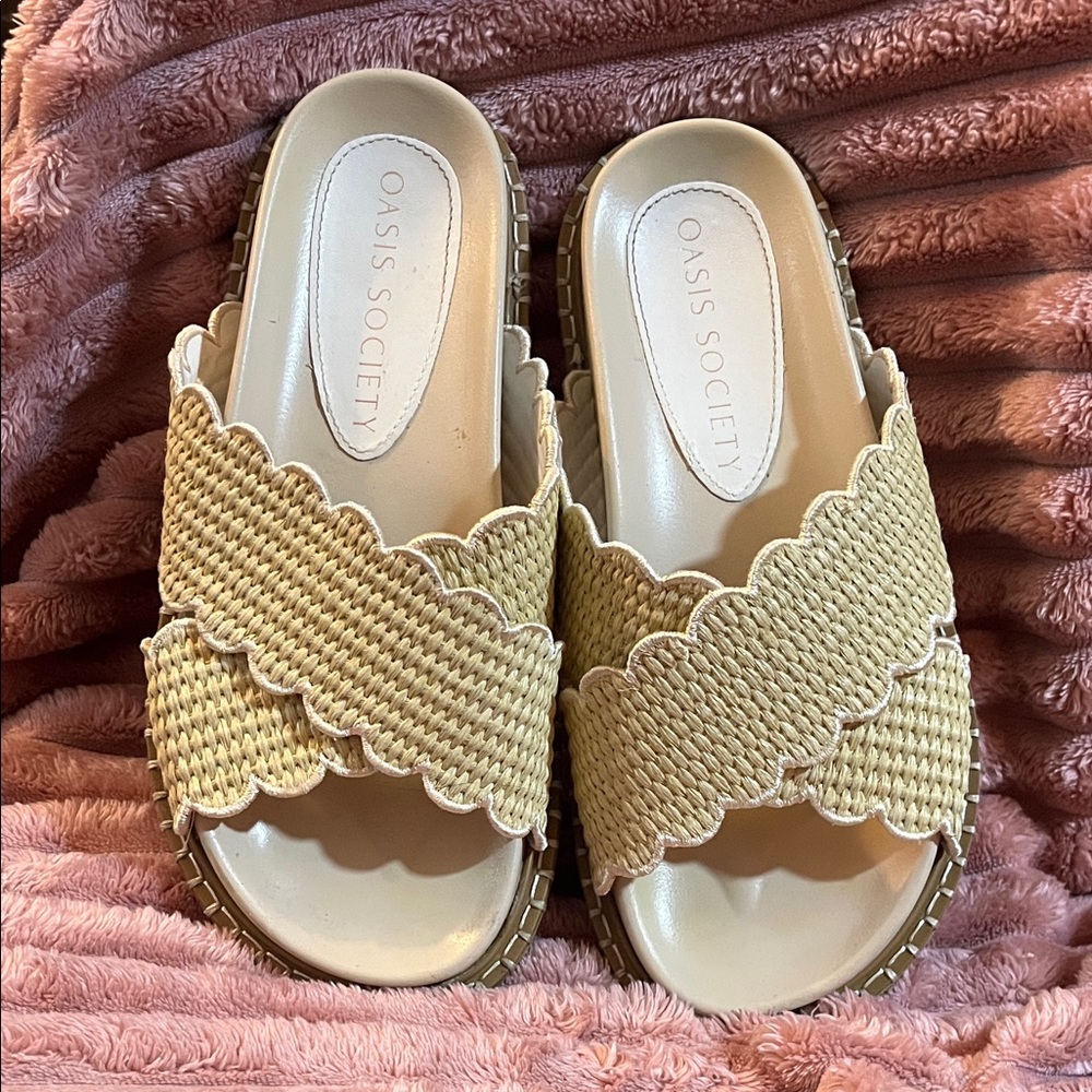 Oasis Society Beige Woven Slide Sandals